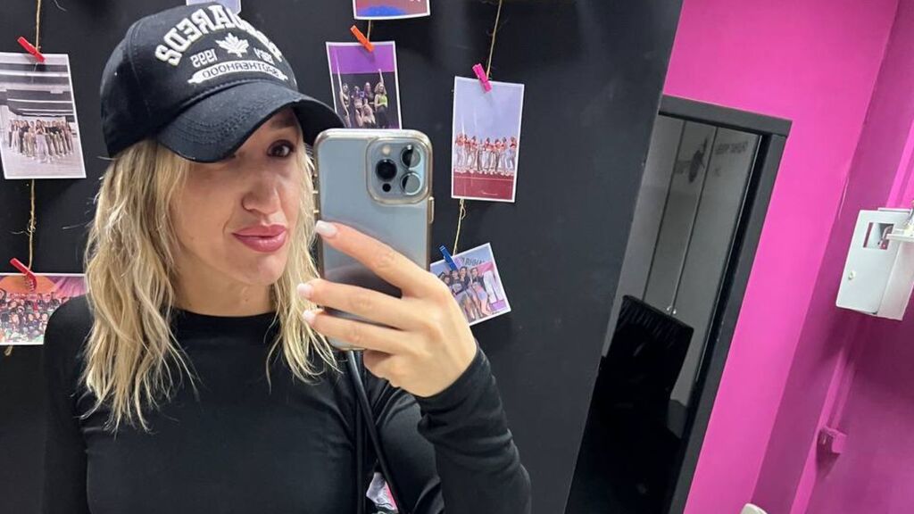 JadeHillis online on GirlsOfJasmin