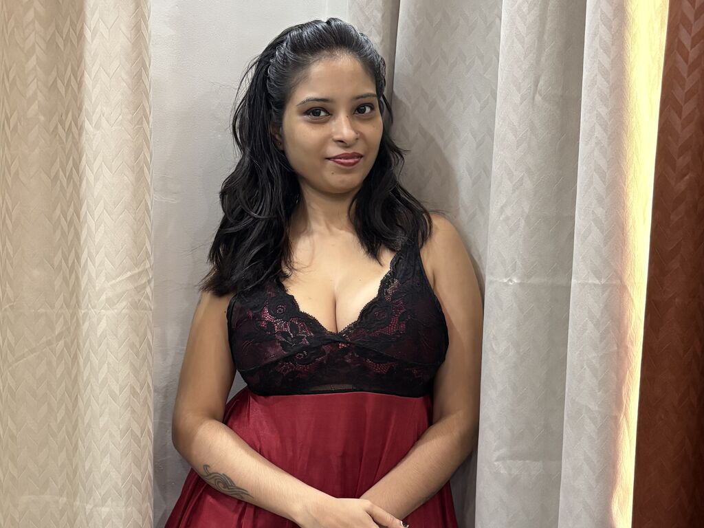 KiaraMuse free chat webcam girl