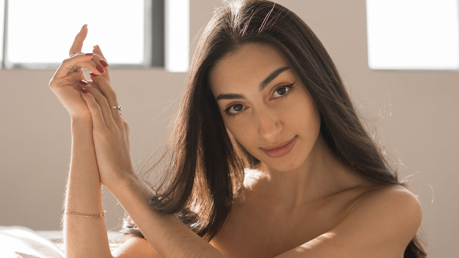 LinaRobbin glamour portrait