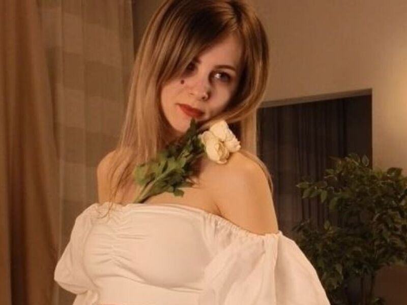 Non-Explicit Image