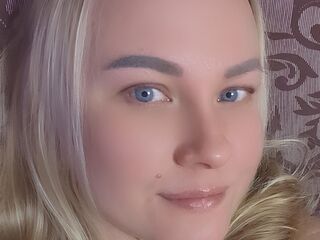 Webcam model LanaWhite from LiveJasmin