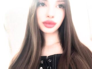 KhloePaws webcam model