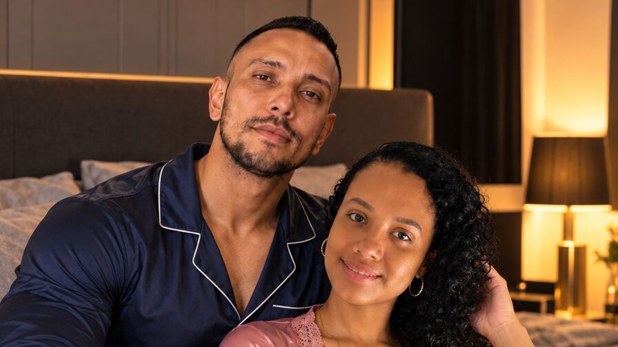 Watch CarolineAndRicky live on DMS List