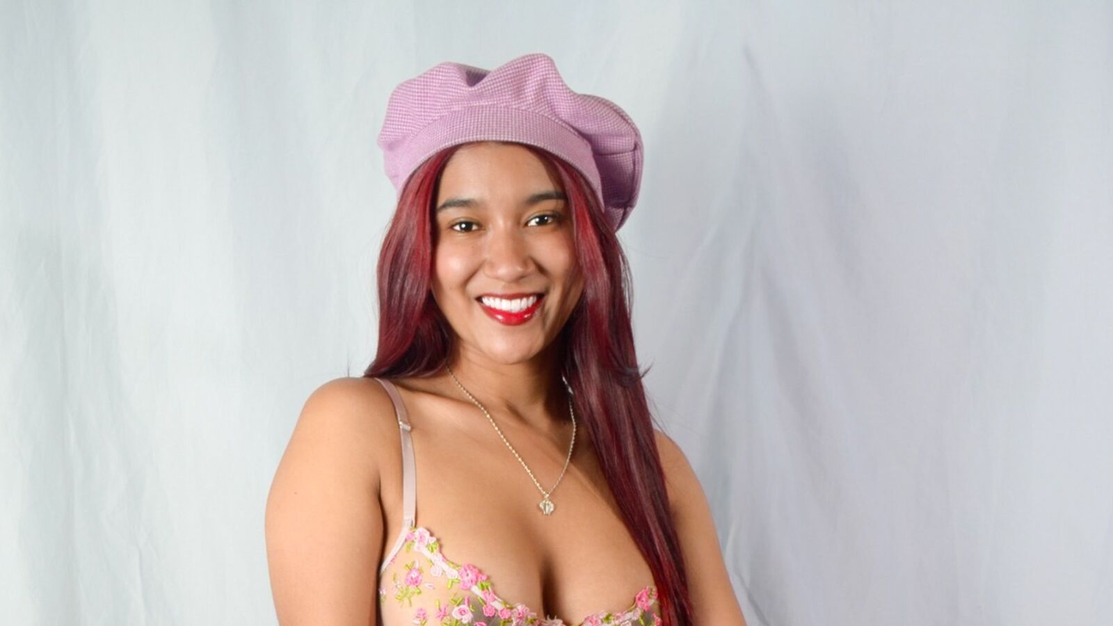 MadiisonWilliams erotic portrait