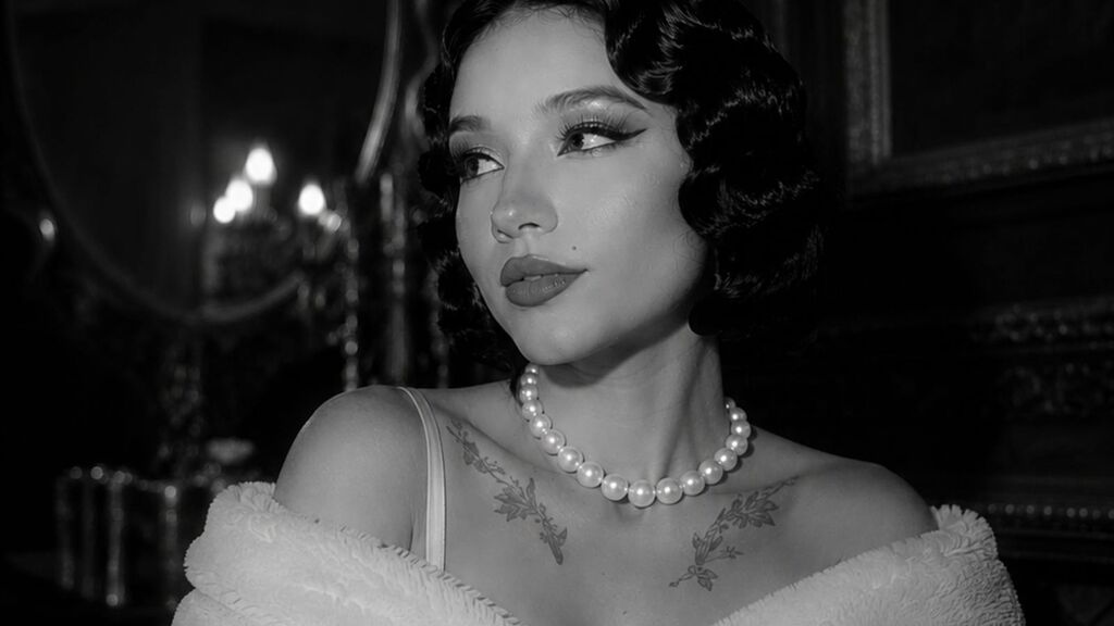A Playful Look at Alluring Models