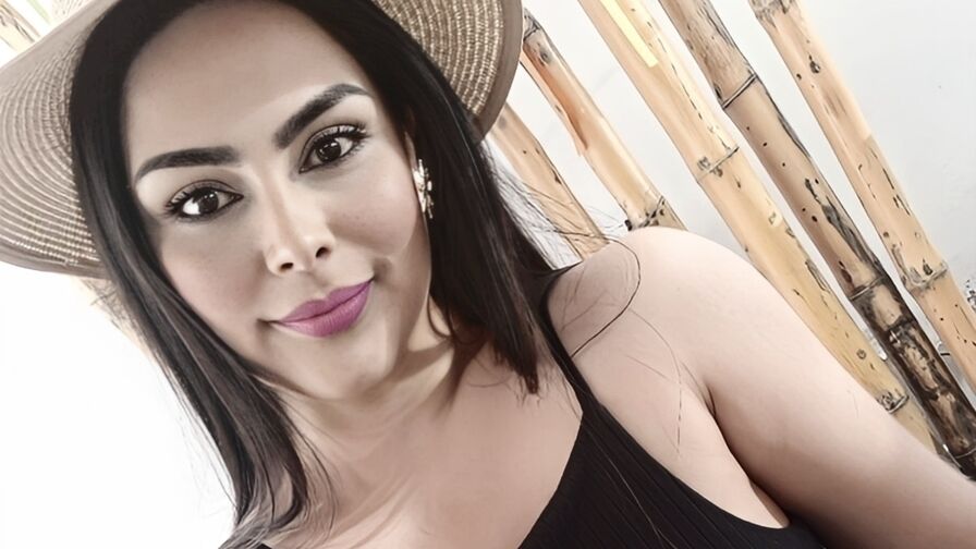 ElizabethBouyer's Premium Pictures and Videos
