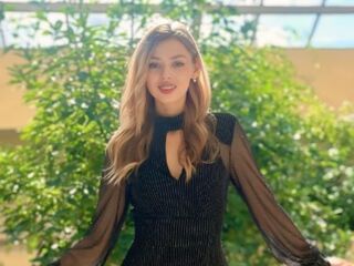 adult camming CharlotteReimer