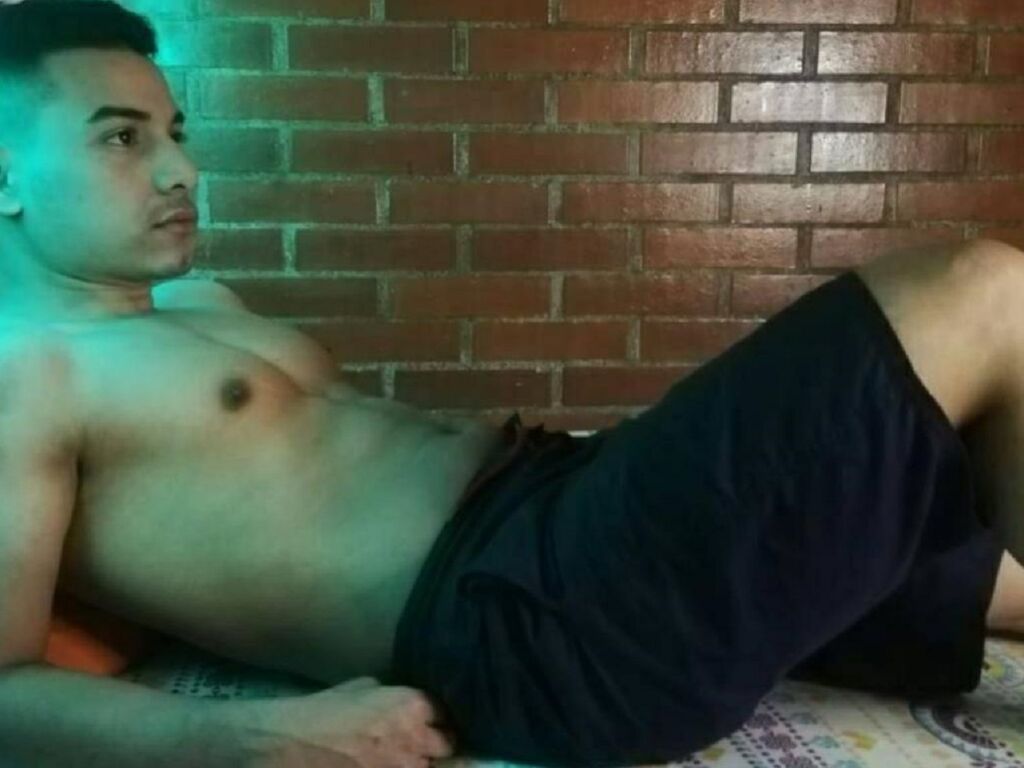 MattKelly webcam show