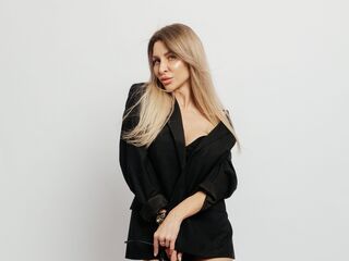 NicoleAriston Free live cam