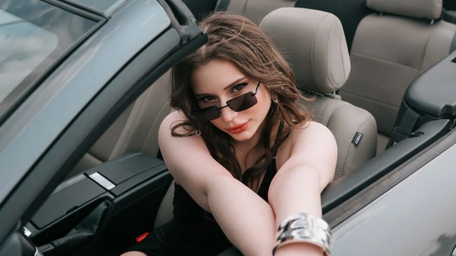 Watch DianaVert live on Jasminedc