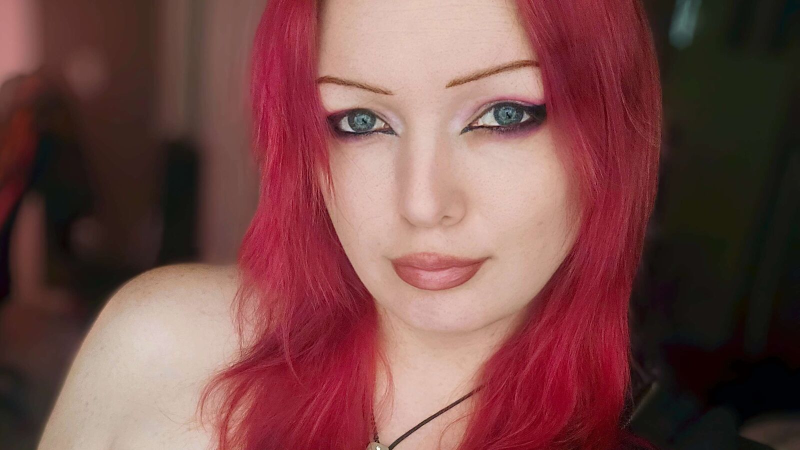 EmmaEaves erotic portrait