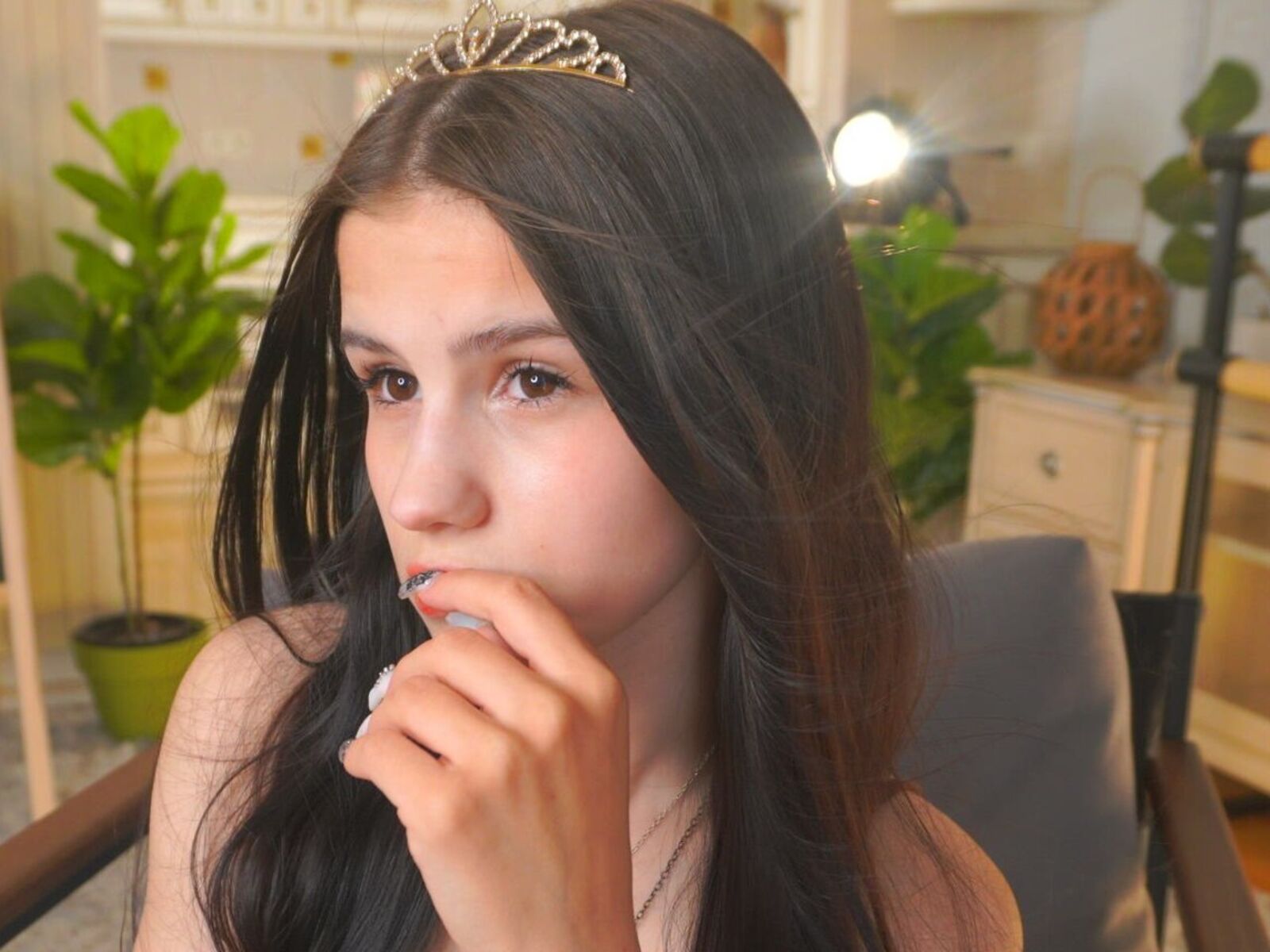 Live cam for AnnetPintonin