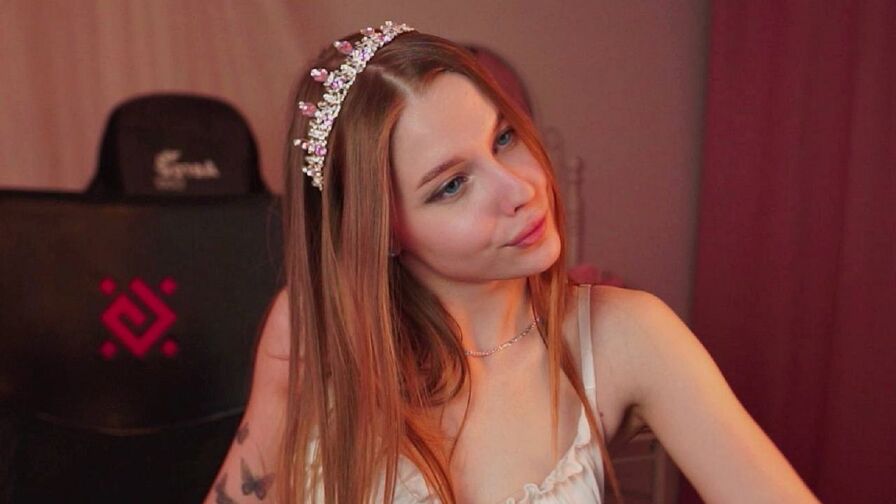 Watch RinaMous live on Cuties