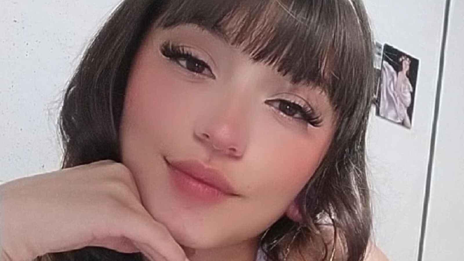 AliceMorely erotic portrait