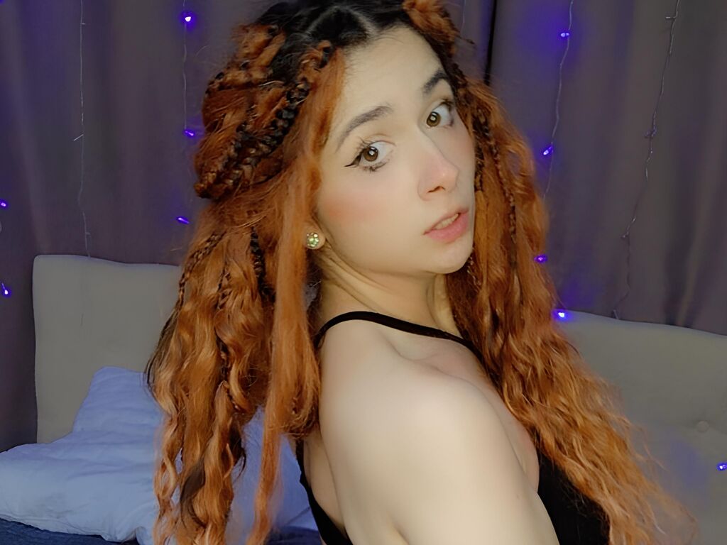 AdrianaClide adult webcam girl room