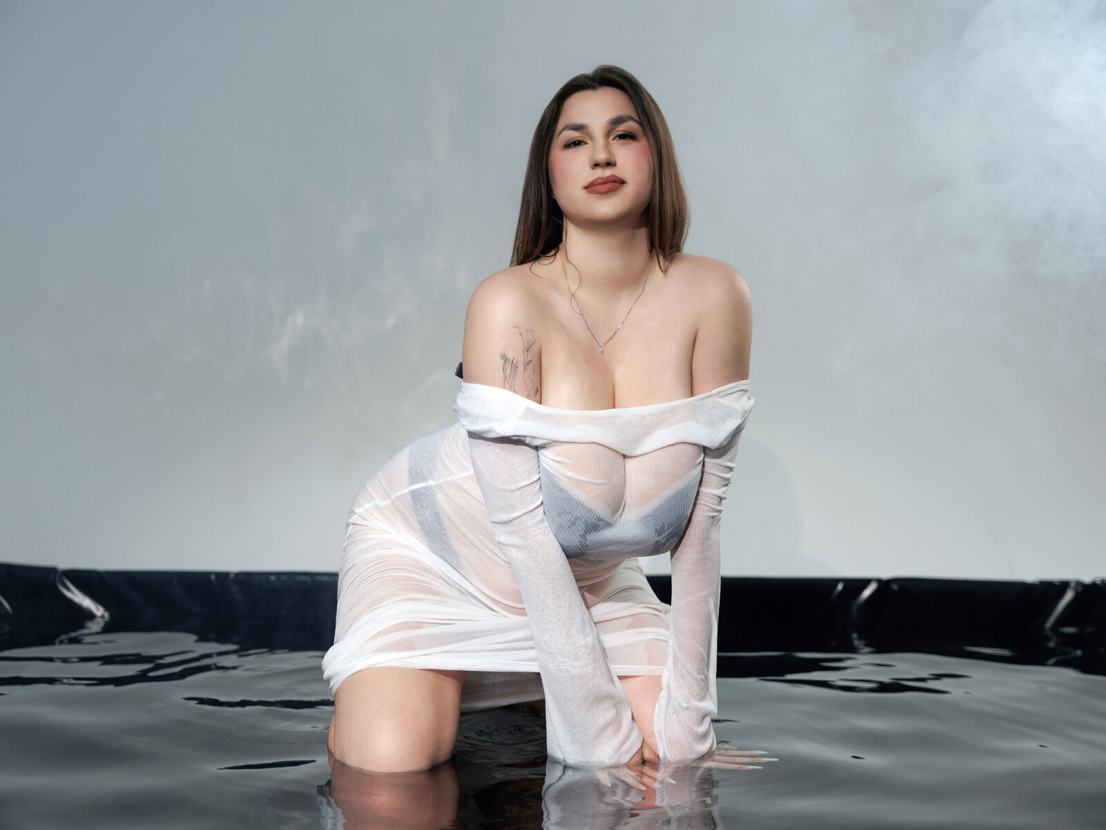Live cam for BettyBlossom