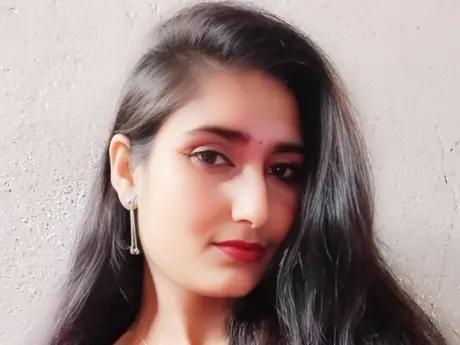 Chat with ZoeSathi