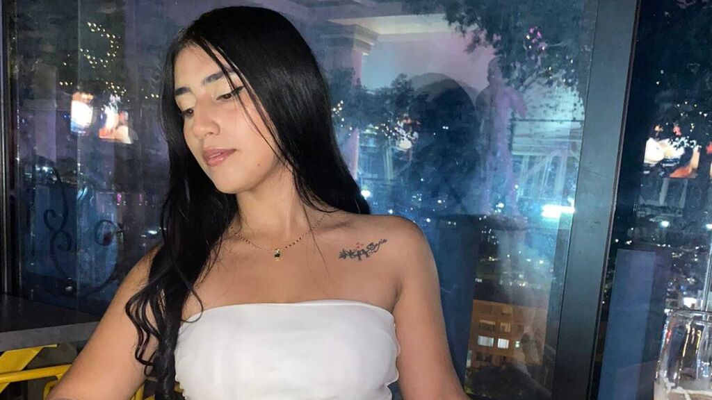 KattiMoretti's profile from Jasmin at GirlsOfJasmin'