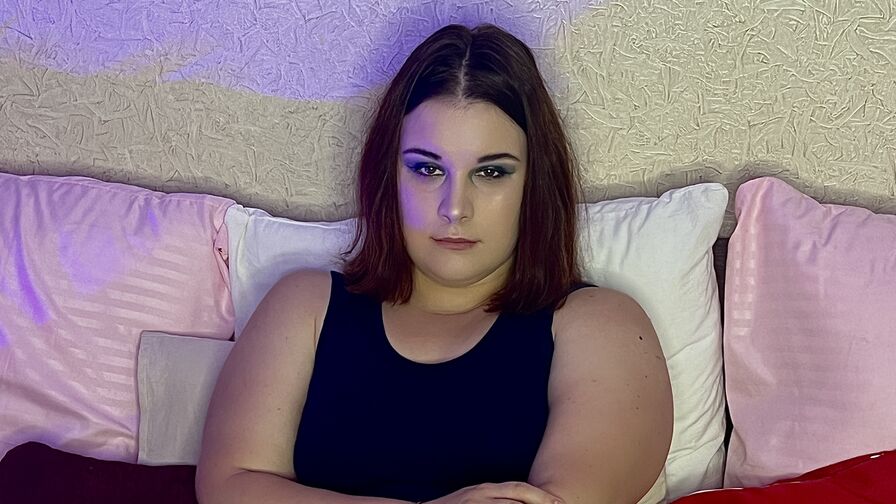 Watch OliviaLancaster live on freshseotools.com