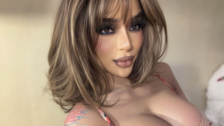Watch SamanthaPerth live on Free Erotic Fantasy