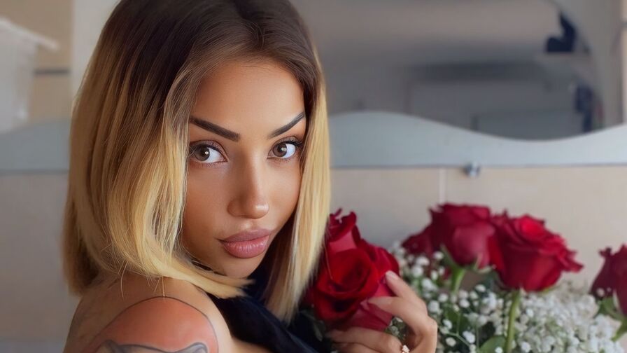 Watch LindaDu live on Amateur Porn