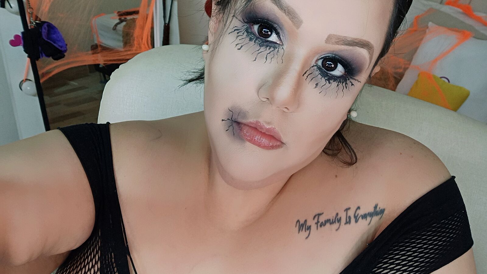 GiaMorryss erotic portrait