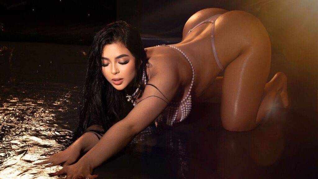 Sex chat gratuit in direct cu IvyStuart pe LiveJasmin