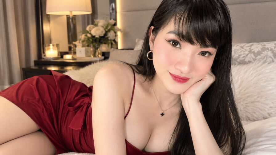 AngelaTomochi's live cam