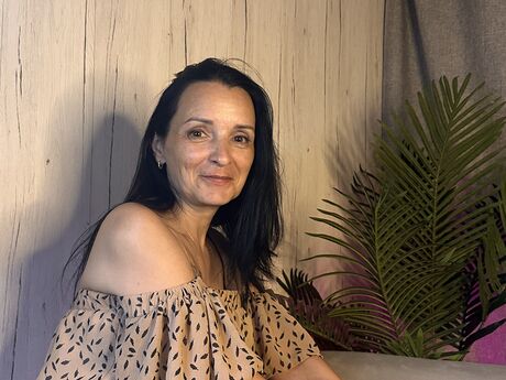 Chat with JennieRichards