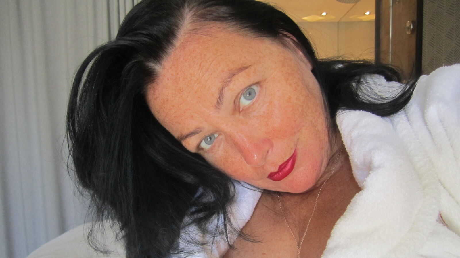 AuraCrina erotic portrait