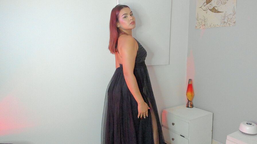Watch SusanNicolls live on The Hot Webcams