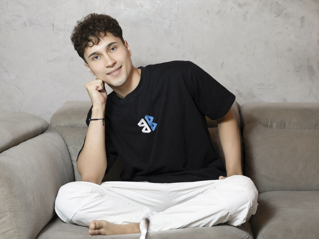 BidieWhite Profile Image