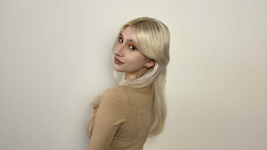 Live Sex Chat with JoslynCobbin
