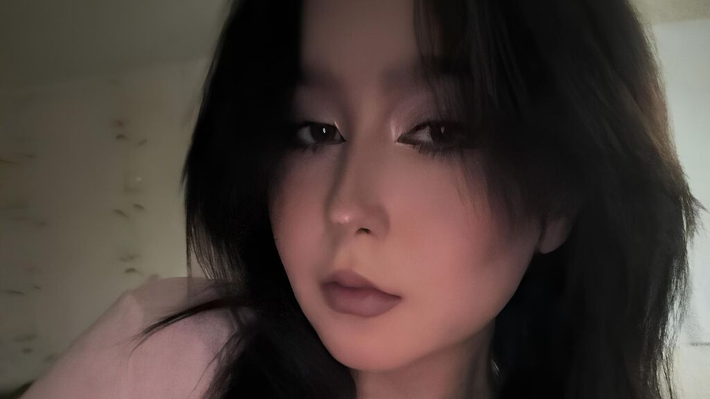 EverlyRamsden's profile from Jasmin at GirlsOfJasmin'