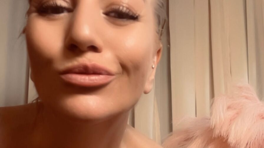 AlessaBee Nude Sex Chat - Anal Recorded