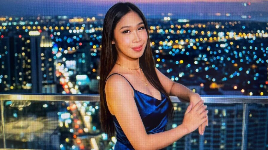 Watch StacyMalena live on Ultra Erotica