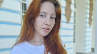 EstherAbbott webcam show
