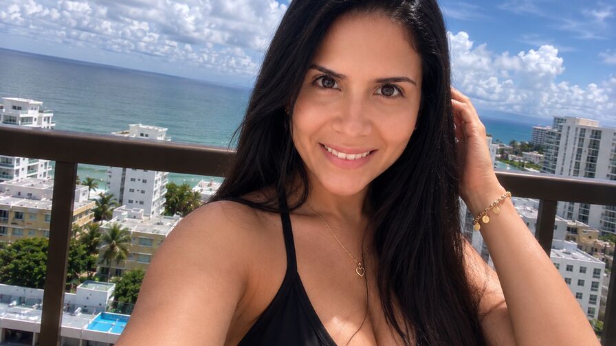 Watch AylaraSelene live on freshseotools.com
