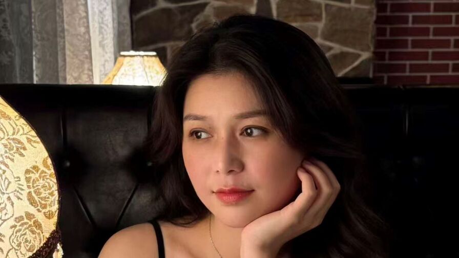 Record Nude XiaoYuner