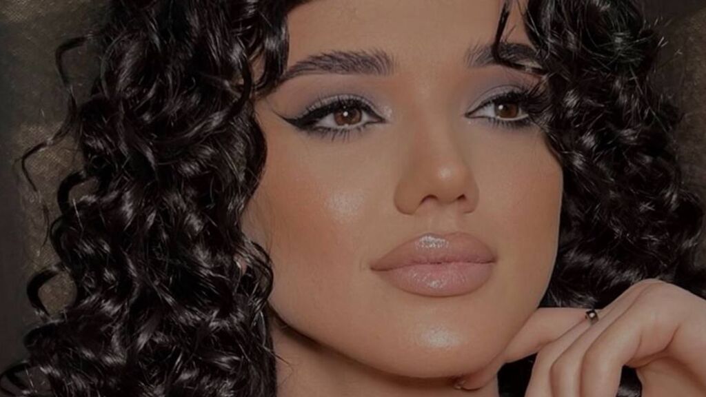 CindyHanson online on GirlsOfJasmin