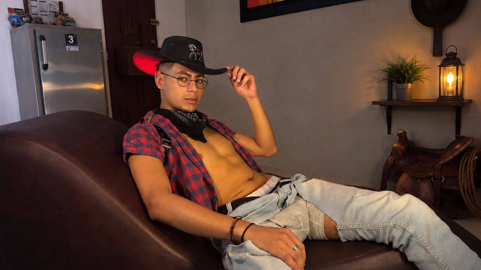 ThiagoSaenns erotic portrait