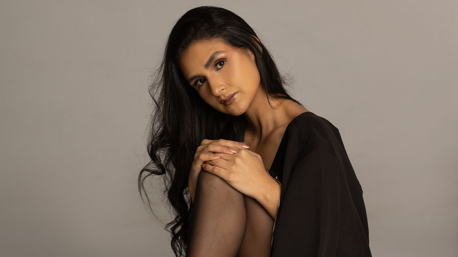 Engage with MelanieBaker Live