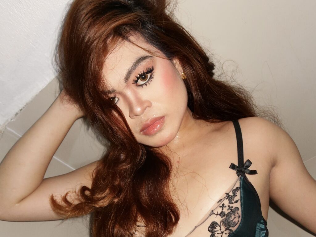 AsterDixon transgender live stream profile