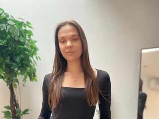 private live web cam ElviaBlong