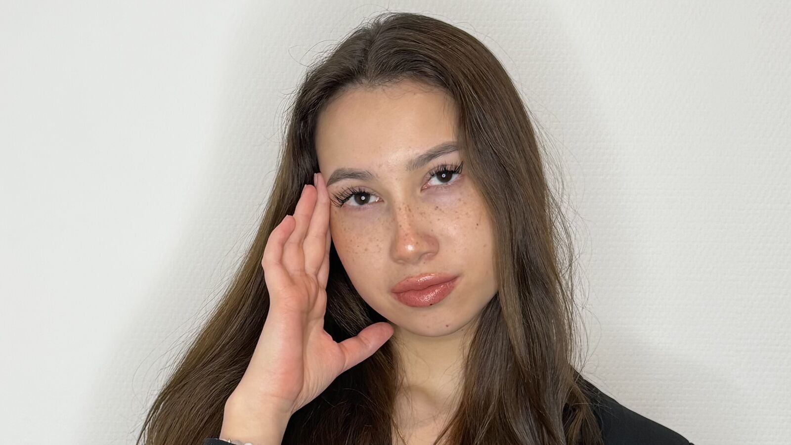 ArnettaEllerman erotic portrait