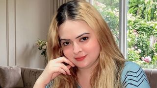 LucyDianna LiveJasmin girl model room