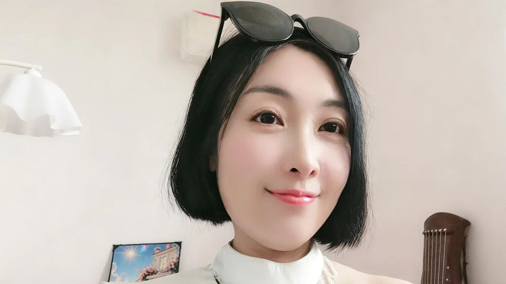 Sex chat gratuit in direct cu RachelZhao pe LiveJasmin