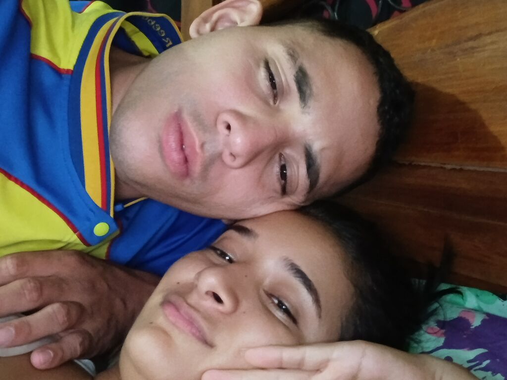 LucasAndMaya private couple cam profile