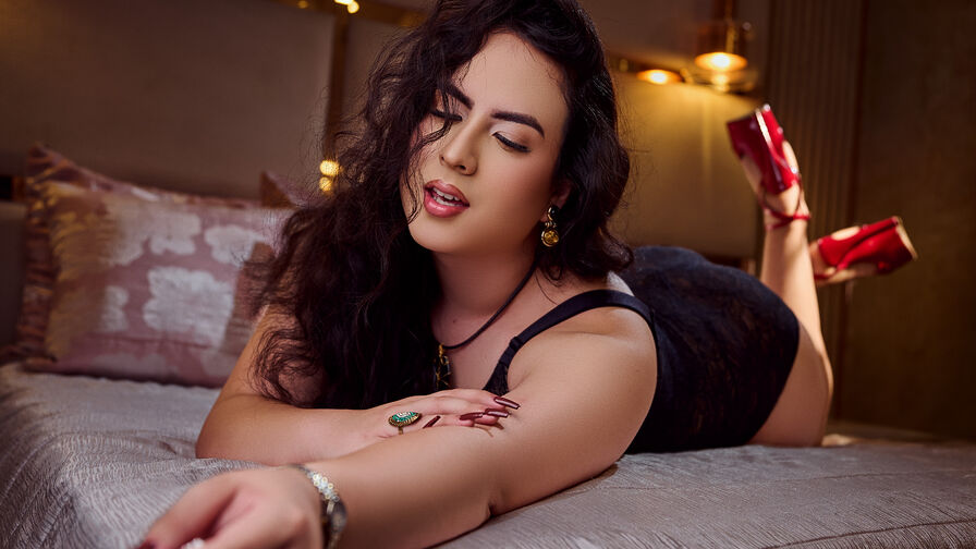 MadisonLee live cam model