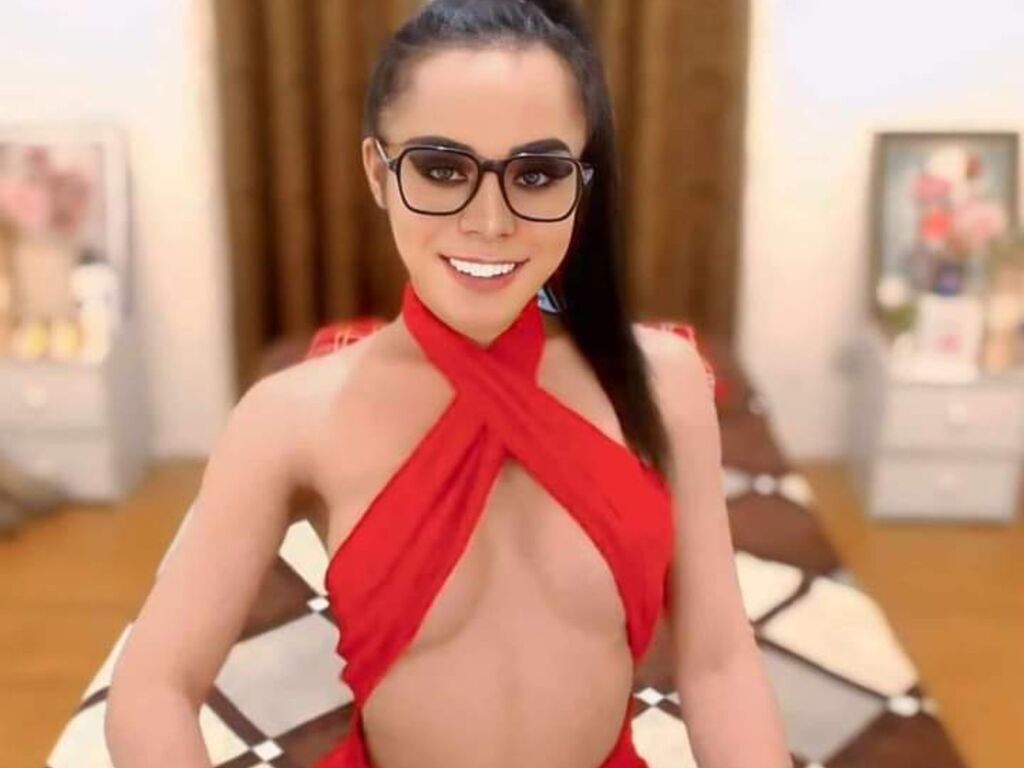 CatalinaMolina trans free chat cam profile